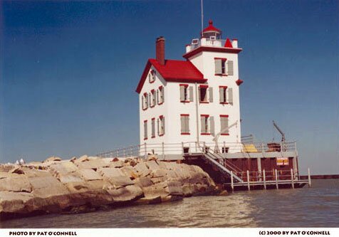  , or rotating beacon. 29-LITE3 – Cedar Lighthouse Woodworking Plan